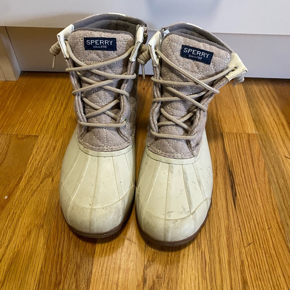Sperry winter boots, size 7.5